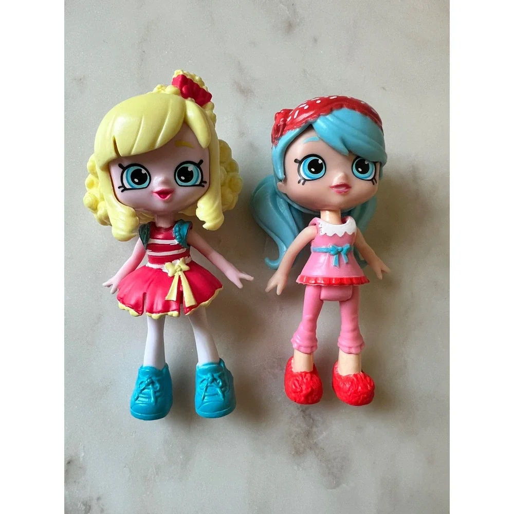 Shopkins Popette Lil' Shoppie and Jessicake Lil' Shoppie Mini Doll Heel Stand